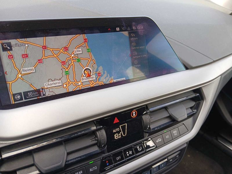BMW 1er 118i Advantage 2021 – снимка 13
