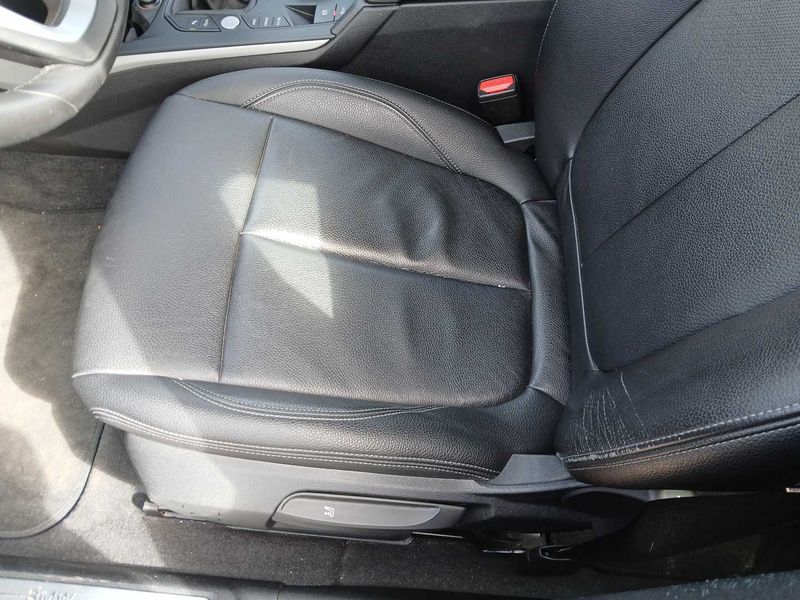 BMW 1er 118i Advantage 2021 – снимка 38