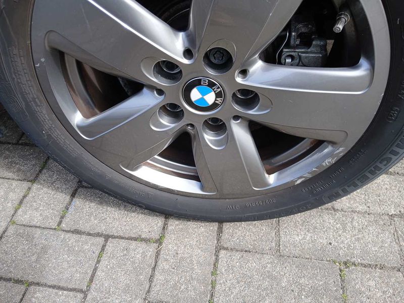 BMW 1er 118i Advantage 2021 – снимка 40