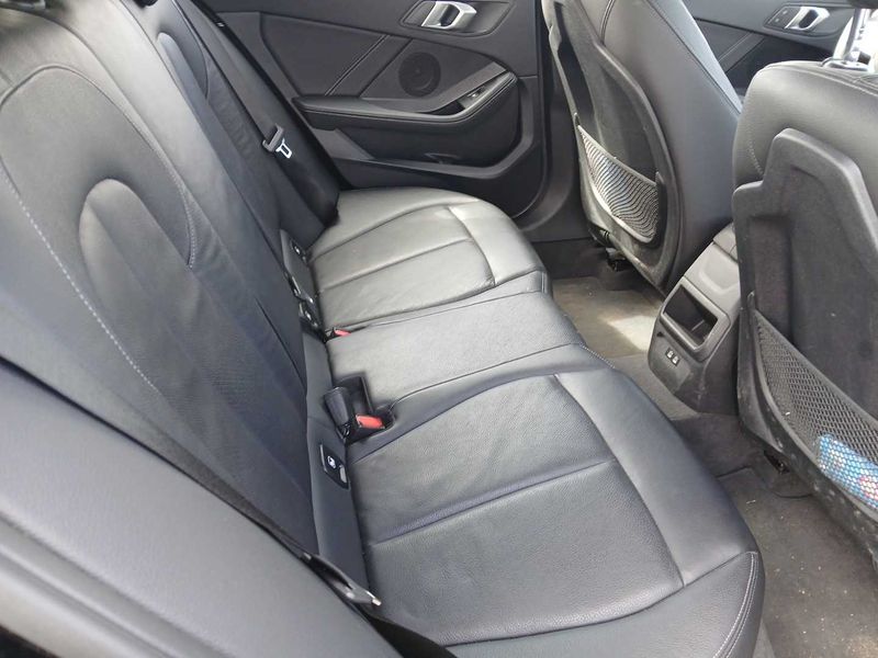 BMW 1er 118i Advantage 2021 – снимка 14