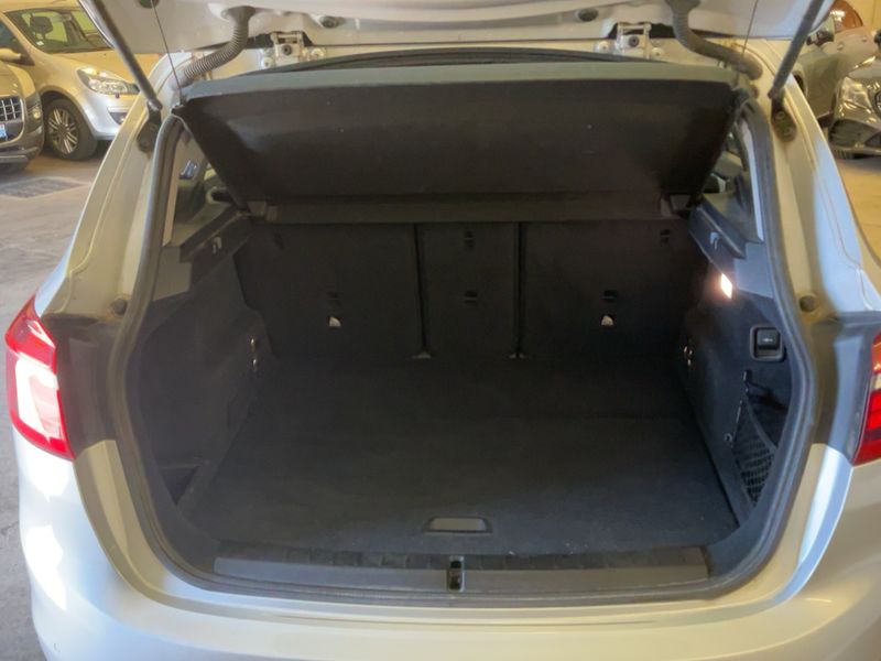 BMW 2er 218i Active Tourer Lounge 2015 – снимка 15