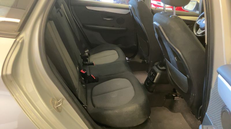 BMW 2er 218i Active Tourer Lounge 2015 – снимка 19
