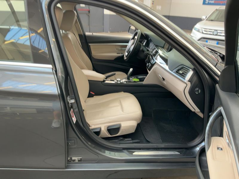 BMW 3er 316d Luxury Line 2017 – снимка 16