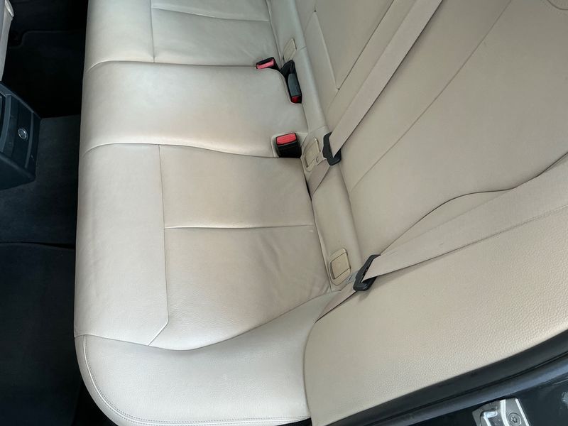 BMW 3er 316d Luxury Line 2017 – снимка 24