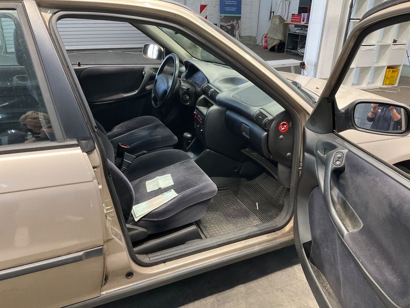 Opel Astra 1.6 GL 1997 – снимка 3