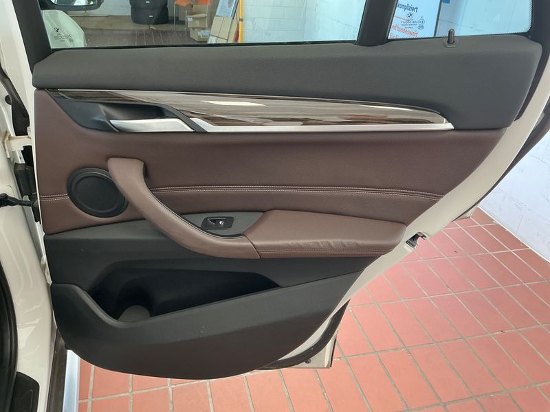 BMW X1 xDrive 20d xLine 2016 – снимка 28