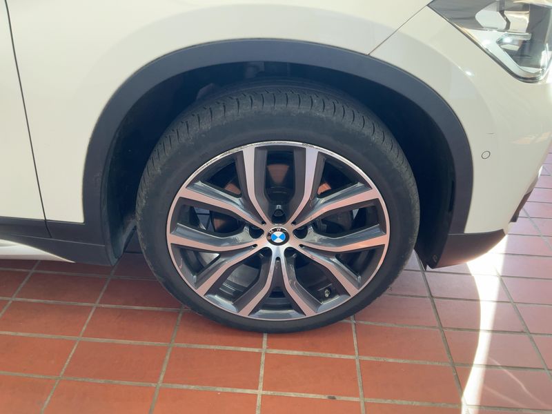 BMW X1 xDrive 20d xLine 2016 – снимка 11