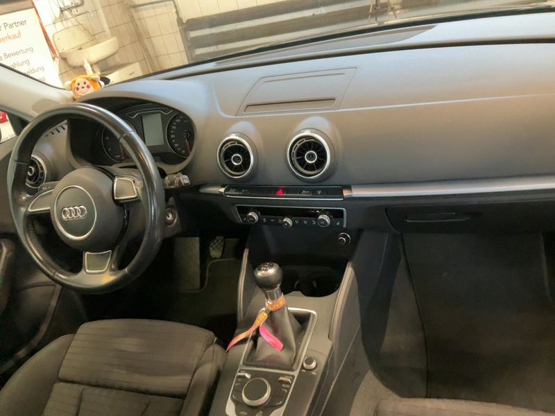 Audi A3 2.0 TDI S line Sportpaket 2016 – снимка 18