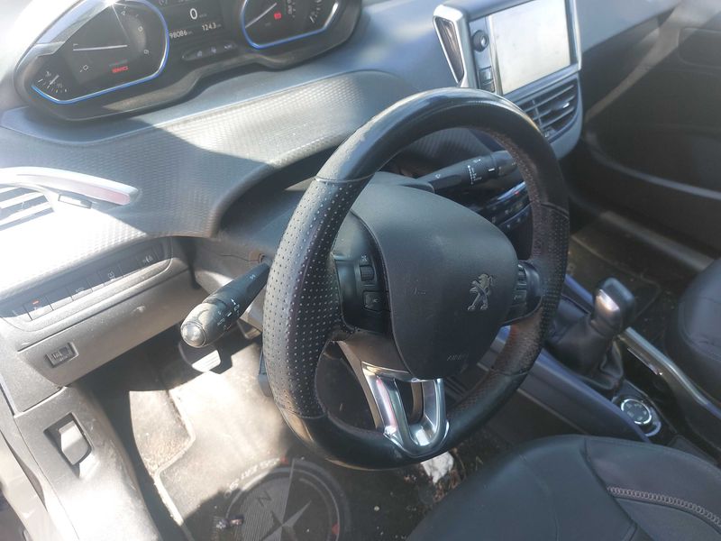Peugeot 2008 1.6 e-HDi Crossway 2014 – снимка 59