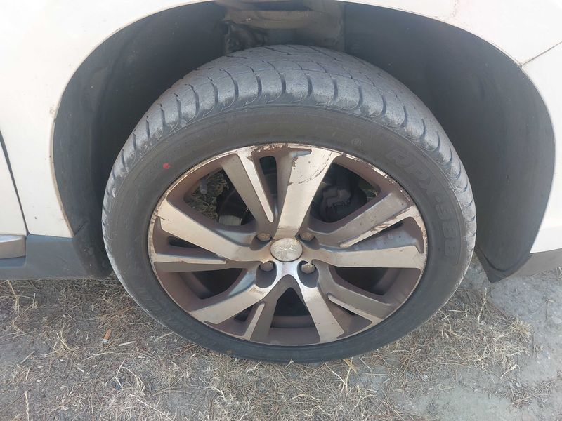Peugeot 2008 1.6 e-HDi Crossway 2014 – снимка 25