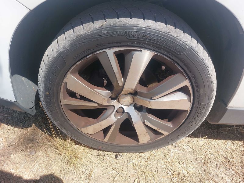 Peugeot 2008 1.6 e-HDi Crossway 2014 – снимка 38