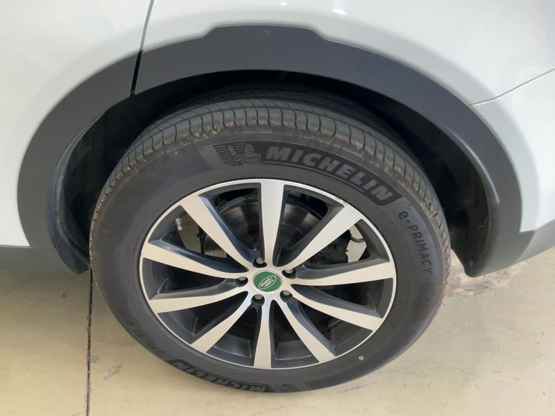 Land Rover Discovery Sport 2.0 Td4 Pure 2016 – снимка 5