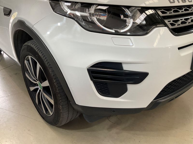 Land Rover Discovery Sport 2.0 Td4 Pure 2016 – снимка 26