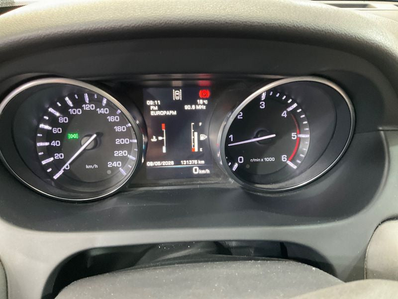 Land Rover Discovery Sport 2.0 Td4 Pure 2016 – снимка 18