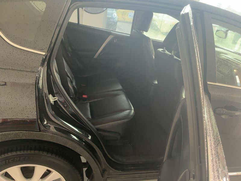 Toyota RAV 4 2.0 D-4D Style 2015 – снимка 19
