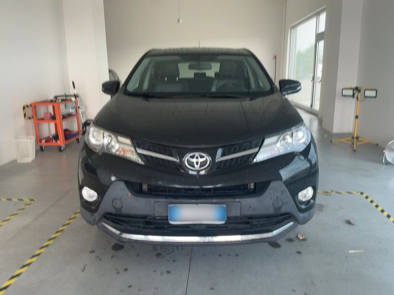 Toyota RAV 4 2.0 D-4D Style 2015 – снимка 14