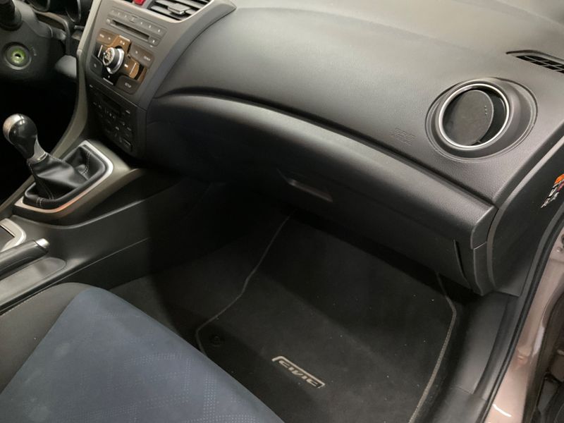 Honda Civic 1.6 DTEC Lifestyle 2014 – снимка 27