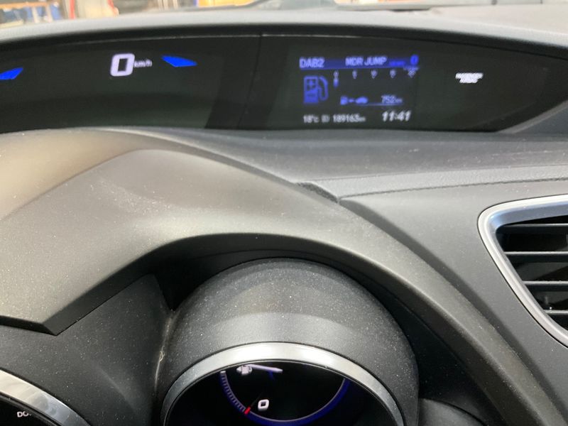 Honda Civic 1.6 DTEC Lifestyle 2014 – снимка 19