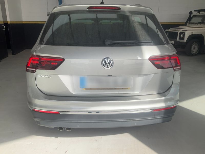 Volkswagen Tiguan 2.0 TDI Sport BlueMotion Tech 2018 – снимка 7