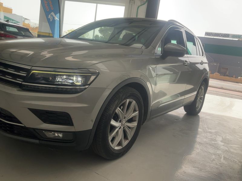 Volkswagen Tiguan 2.0 TDI Sport BlueMotion Tech 2018 – снимка 2