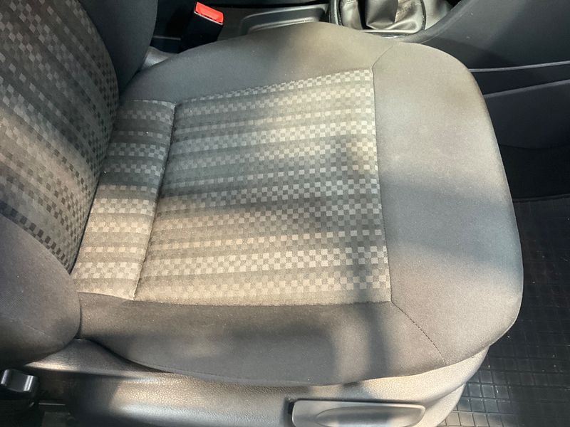 Volkswagen Polo 1.4 TDI Trendline BlueMotion Tech 2015 – снимка 24