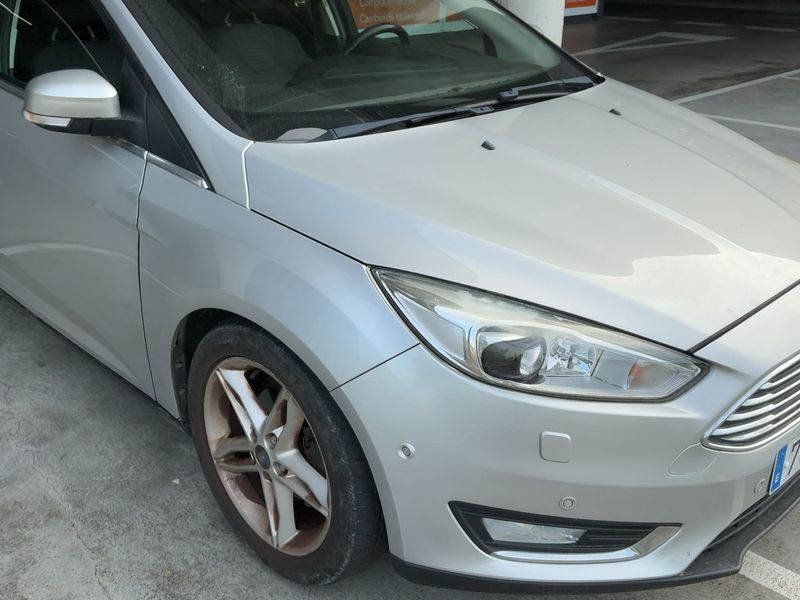 Ford Focus 1.6 TDCi Titanium 2015 – снимка 12