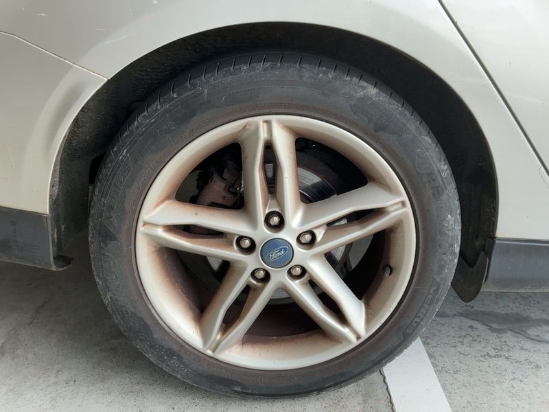 Ford Focus 1.6 TDCi Titanium 2015 – снимка 9