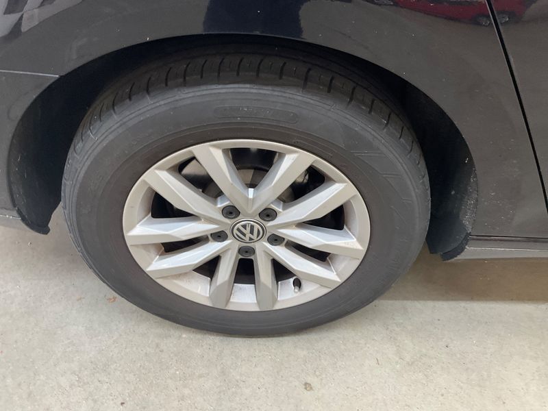 Volkswagen Passat 2.0 TDI Comfortline BlueMotion Tech 2018 – снимка 9