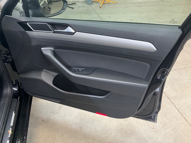 Volkswagen Passat 2.0 TDI Comfortline BlueMotion Tech 2018 – снимка 28