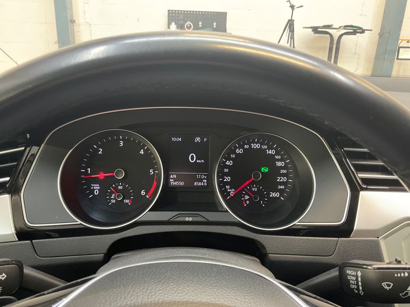Volkswagen Passat 2.0 TDI Comfortline BlueMotion Tech 2018 – снимка 18