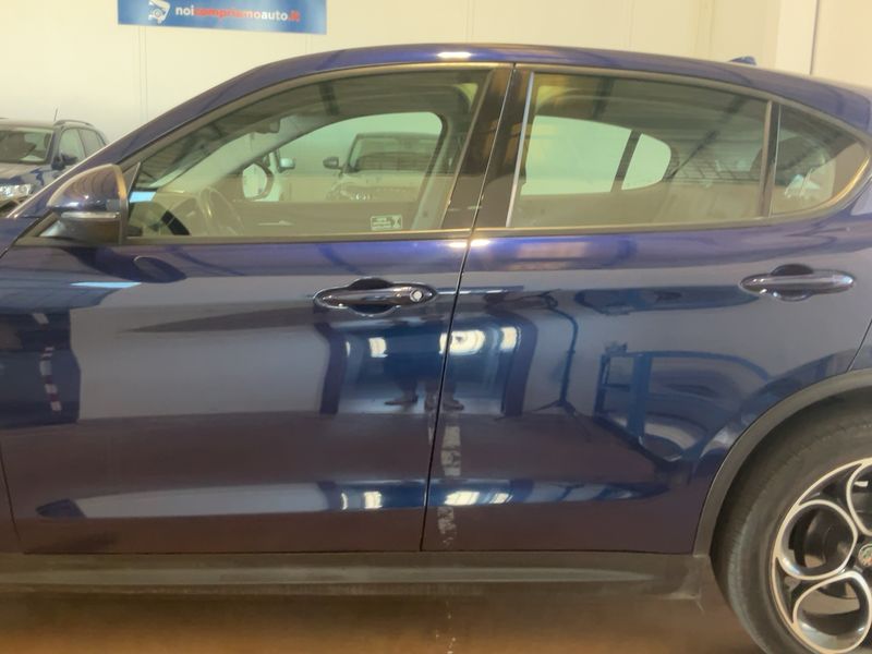 Alfa Romeo Stelvio 2.2 JTDM Executive Q4 2019 – снимка 4