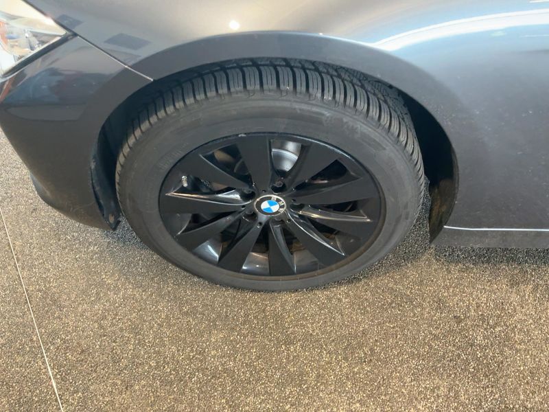 BMW 3er 318d xDrive 2013 – снимка 17