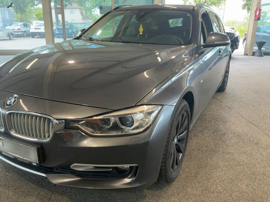 BMW 3er 318d xDrive 2013