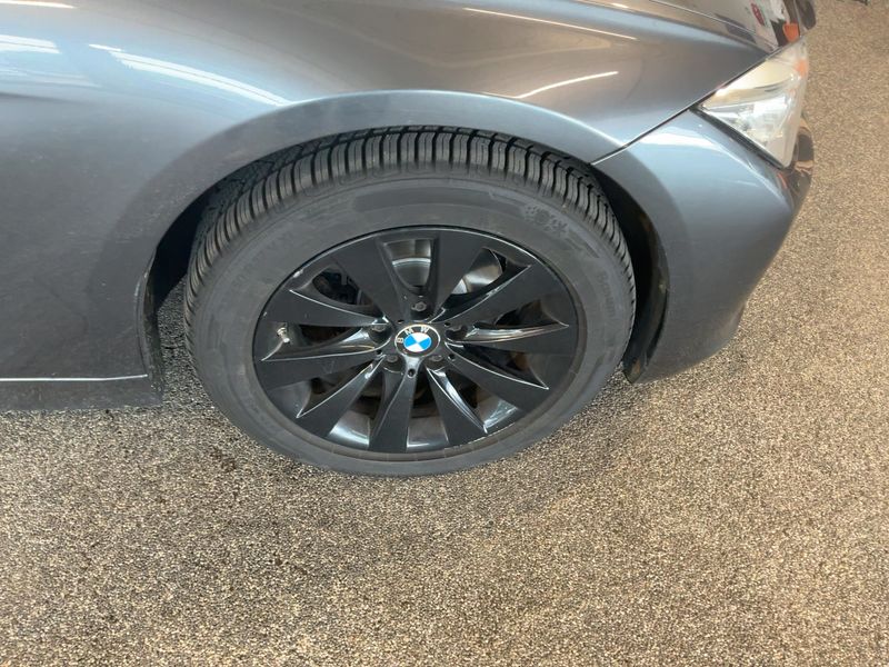 BMW 3er 318d xDrive 2013 – снимка 20