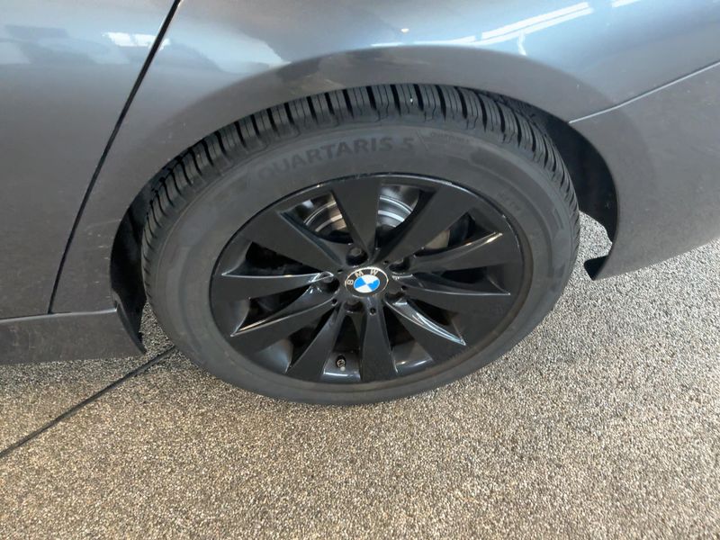 BMW 3er 318d xDrive 2013 – снимка 18