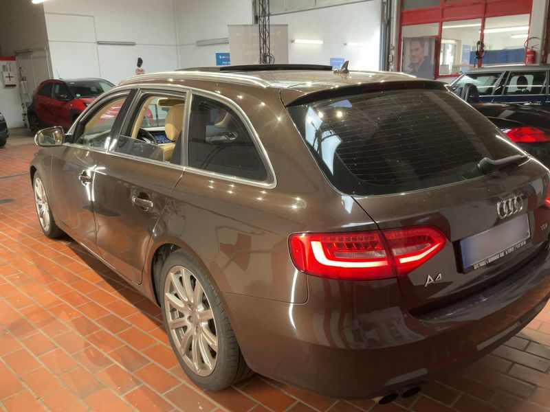 Audi A4 2.0 TDI Ambiente 2013 – снимка 6