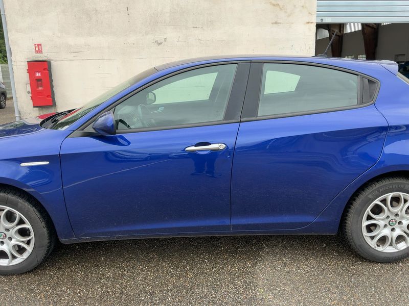 Alfa Romeo Giulietta 1.4 Turbo Super 2017 – снимка 4