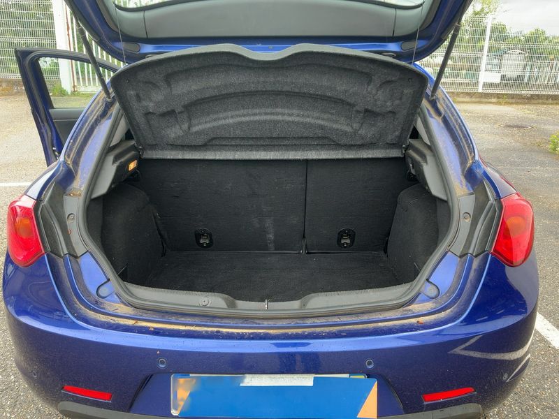 Alfa Romeo Giulietta 1.4 Turbo Super 2017 – снимка 15