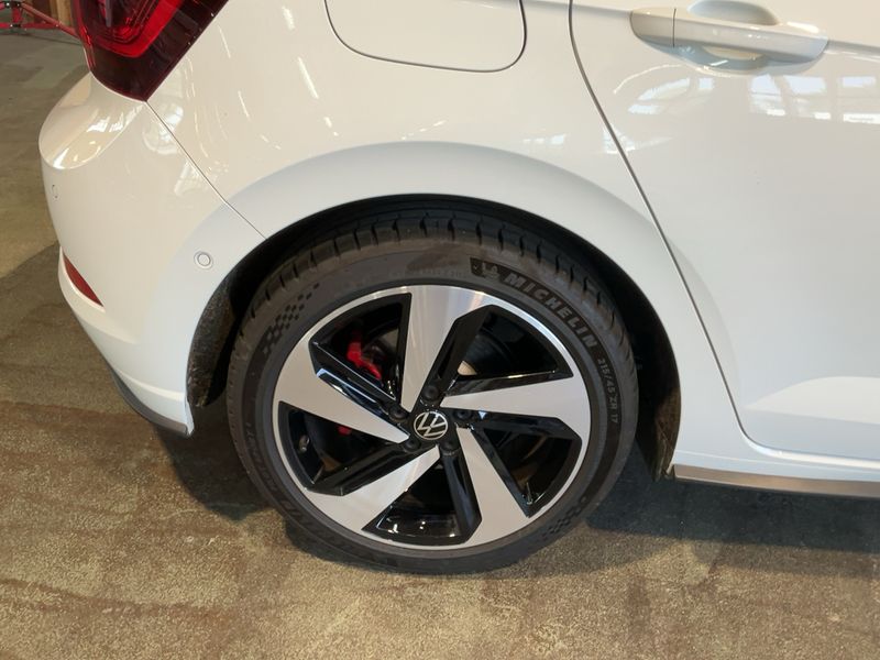 Volkswagen Polo 2.0 TSI GTI 2024 – снимка 9