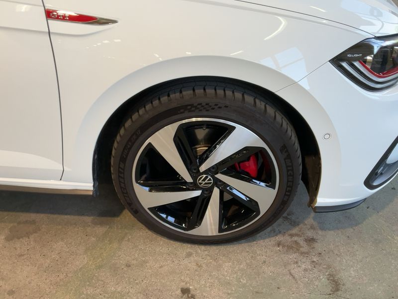 Volkswagen Polo 2.0 TSI GTI 2024 – снимка 11
