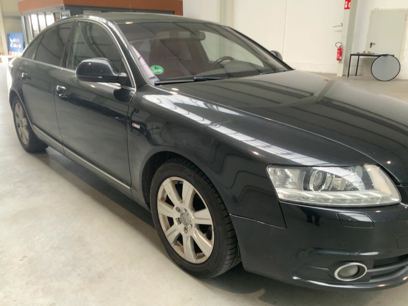 Audi A6 4.2 V8 FSI quattro 2010 – снимка 12