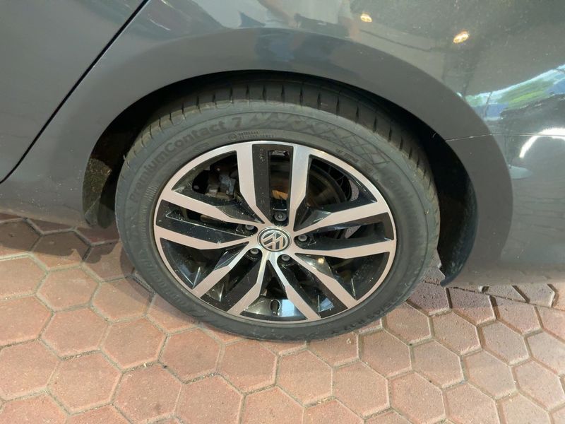 Volkswagen Golf VII 1.4 TSI Comfortline BlueMotion Tech 2016 – снимка 5