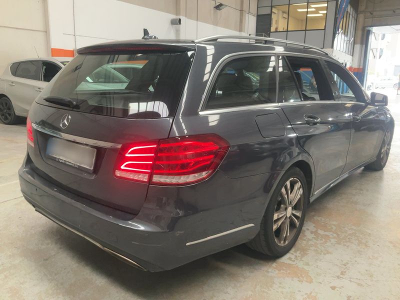 Mercedes-Benz E-Klasse E 220 CDI T 4Matic BlueTEC Avantgarde 2016 – снимка 8