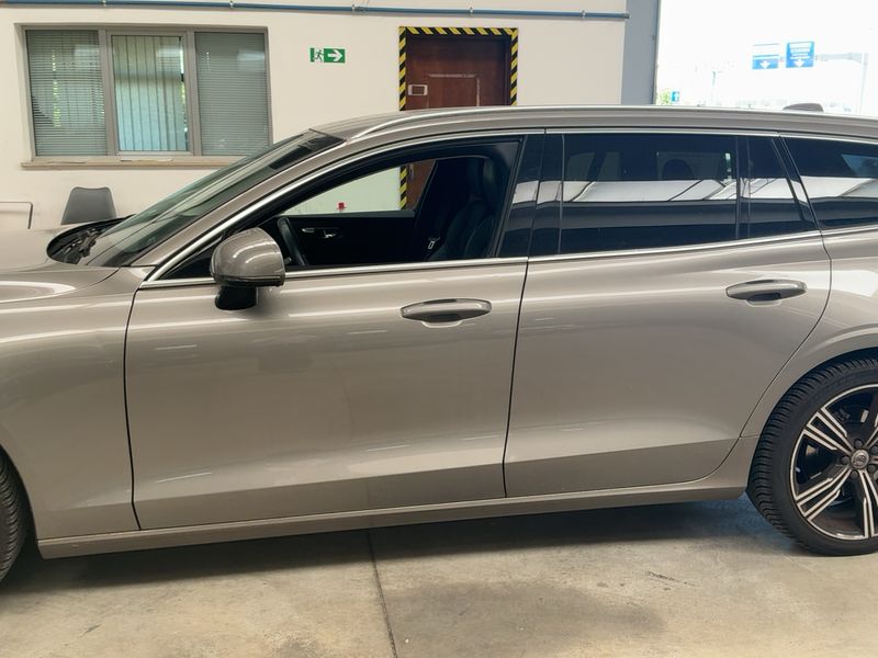 Volvo V60 2.0 D4 Inscription 2018 – снимка 4