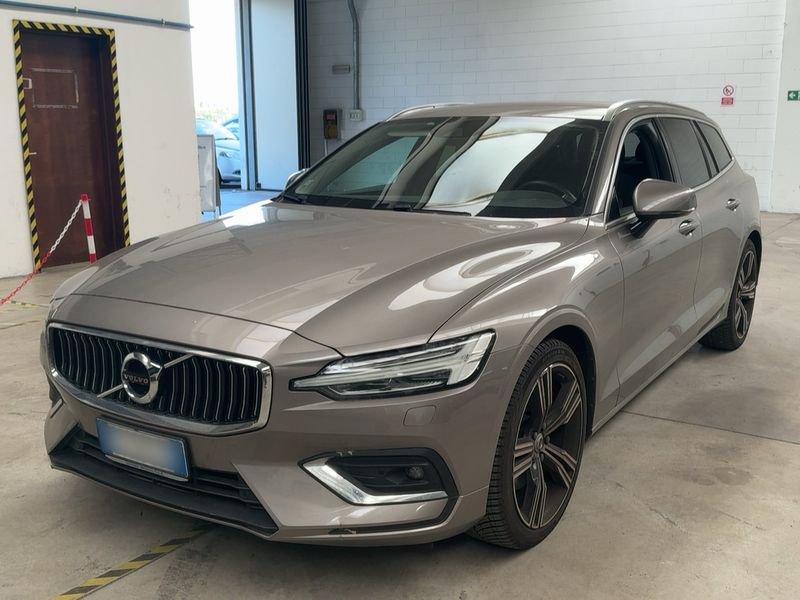 Volvo V60 2.0 D4 Inscription 2018 – снимка 1
