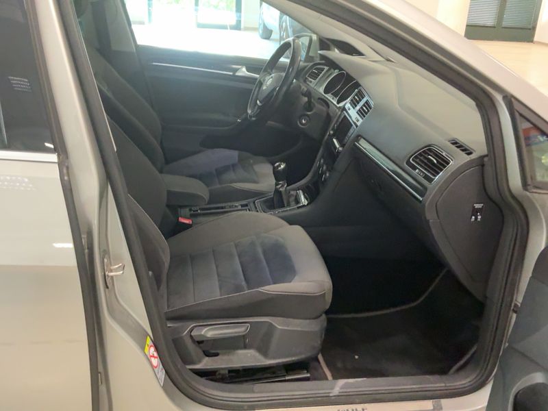 Volkswagen Golf VII 2.0 TDI Highline BlueMotion Tech 2014 – снимка 16