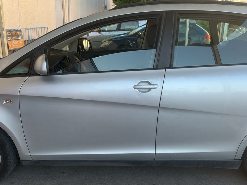 Seat Altea 1.6 TDI Reference Ecomotive 2011 – снимка 4
