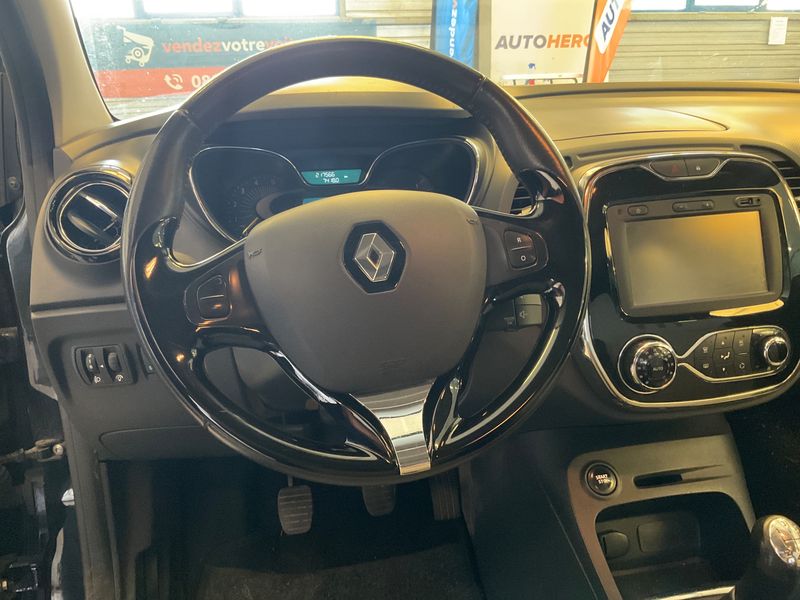 Renault Captur 1.5 dCi Energy Intens 2015 – снимка 28