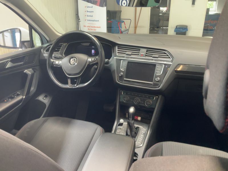 Volkswagen Tiguan 2.0 TDI Highline 4Motion BlueMotion Tech 2016 – снимка 18