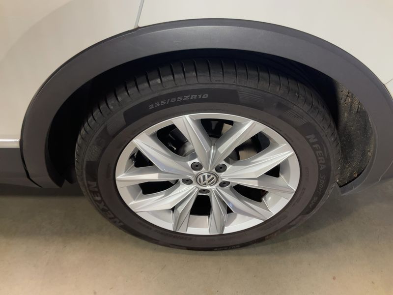 Volkswagen Tiguan 2.0 TDI Highline 4Motion BlueMotion Tech 2016 – снимка 5